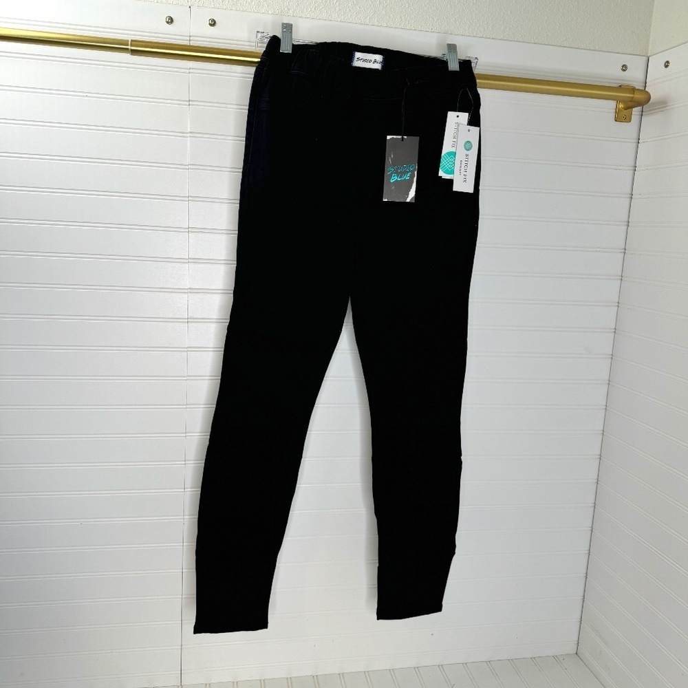 NEW Studio Blue Kenova Pull On Skinny Ankle Jean Black Size US 2